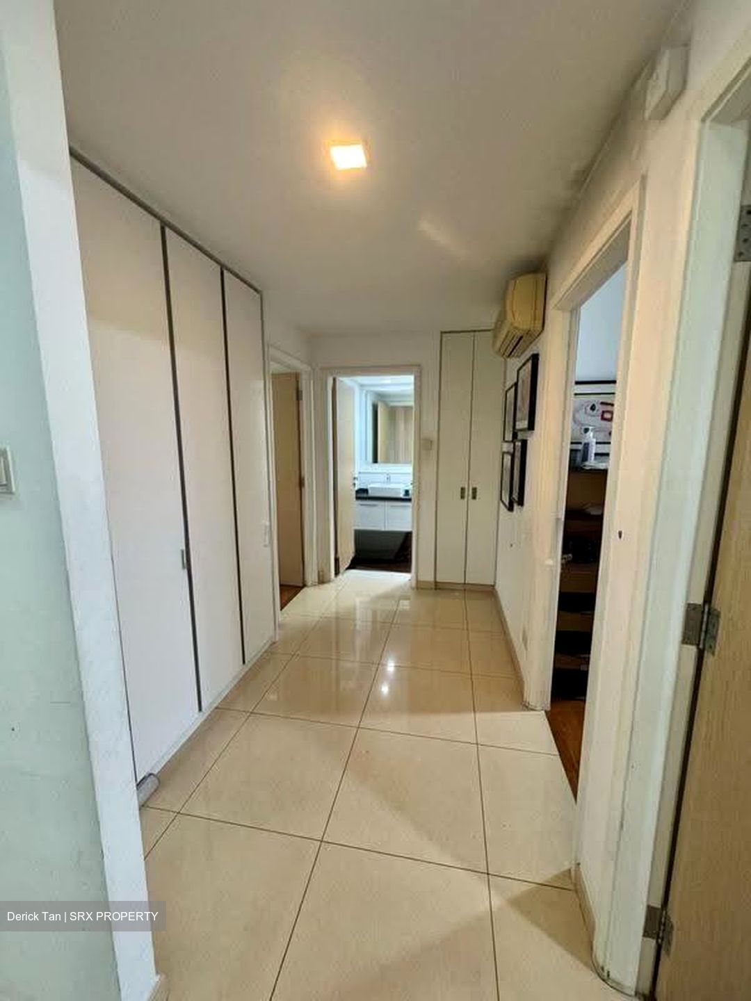 The Esparis (D18), Condominium #635527841